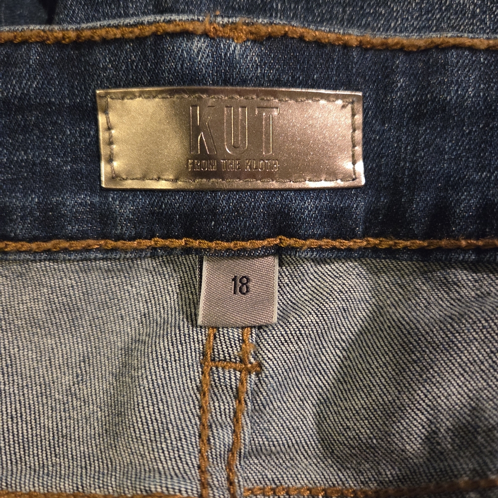 Kut Natalie Bootcut Women's Jeans. Size 18Long. NWT - Picture 2 of 8